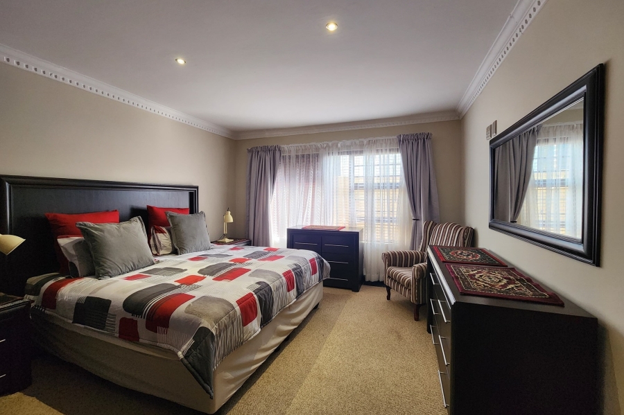 4 Bedroom Property for Sale in Jeffreys Bay Central Eastern Cape